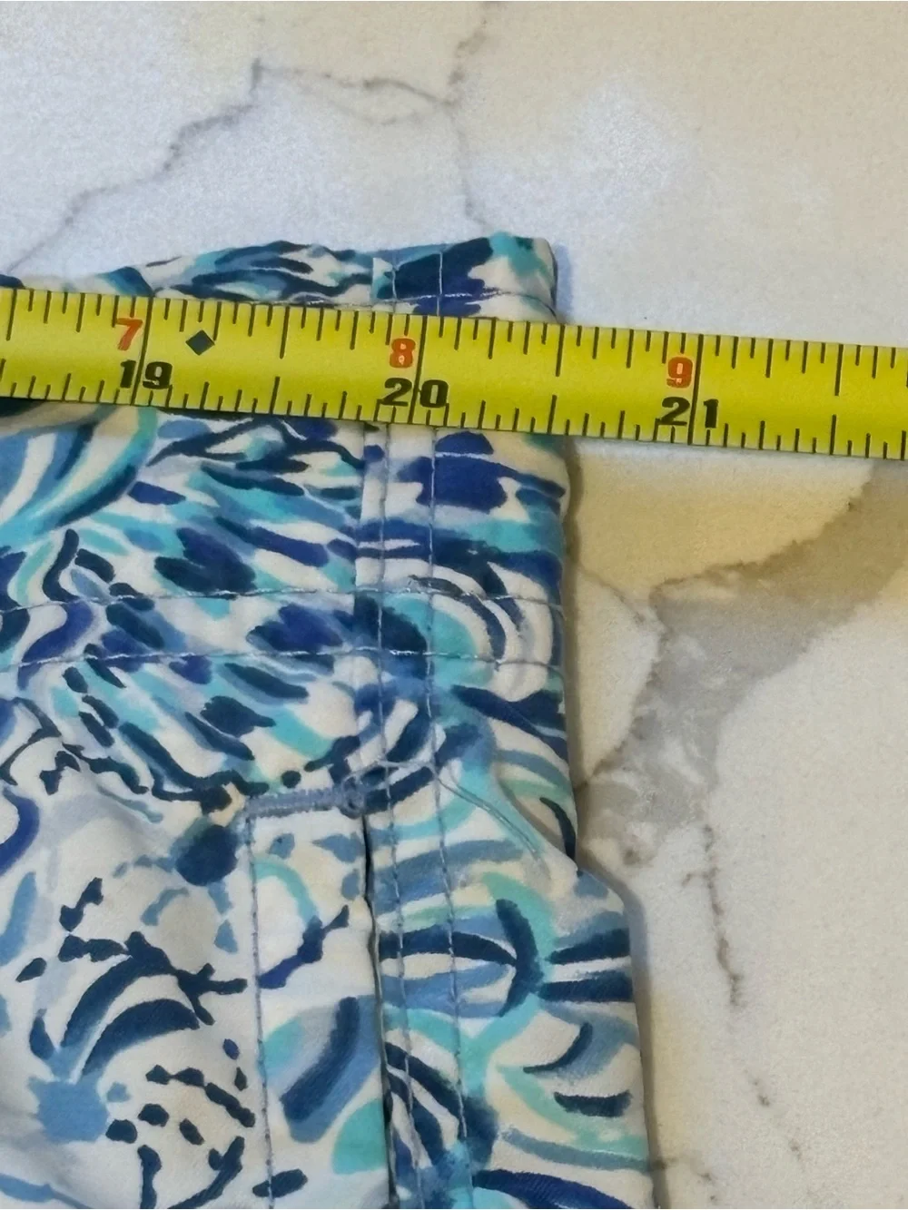 Lilly Pulitzer Mens Capri Swim Trunks in Call My Shell Phone Print Size L Resort
